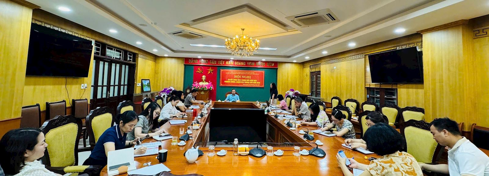 Chi bộ các cơ quan chuyên trách tham mưu, giúp việc Đảng ủy các cơ quan Đảng tỉnh sơ kết công tác 6 tháng đầu năm 2026