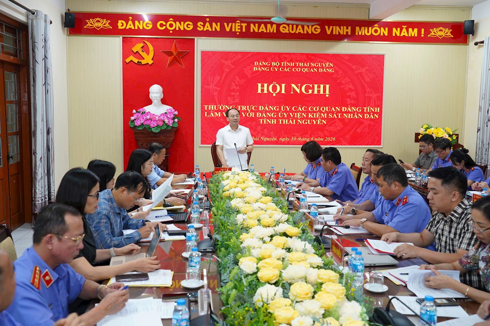 THƯỜNG TRỰC ĐẢNG ỦY CÁC CƠ QUAN ĐẢNG TỈNH THĂM  VÀ LÀM VIỆC VỚI ĐẢNG UỶ VIỆN KIỂM SÁT NHÂN DÂN TỈNH