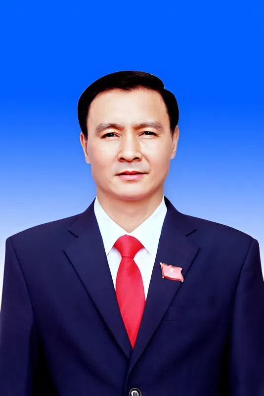   Vũ Duy Hoàng - Ủy viên Ban Thường vụ Tỉnh ủy, Phó Chủ tịch Thường trực Ủy ban MTTQ tỉnh, Phó Bí thư Thường trực Đảng ủy các cơ quan Đảng tỉnh Thái Nguyên